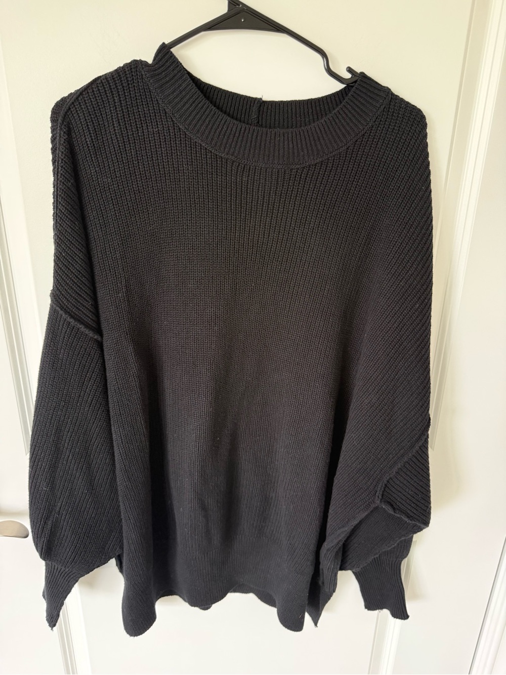 Aerie Crewneck Knit Oversized Sweater NWT - Picture 1 of 5